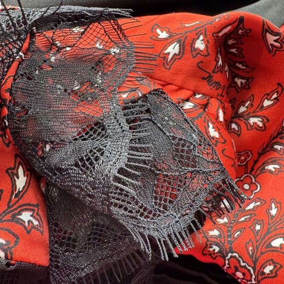 Cinq A Sept Womens Silk Floral Lace Trim Midi Dress Red Black Size XS 0 Elegant - Picture 14 of 14